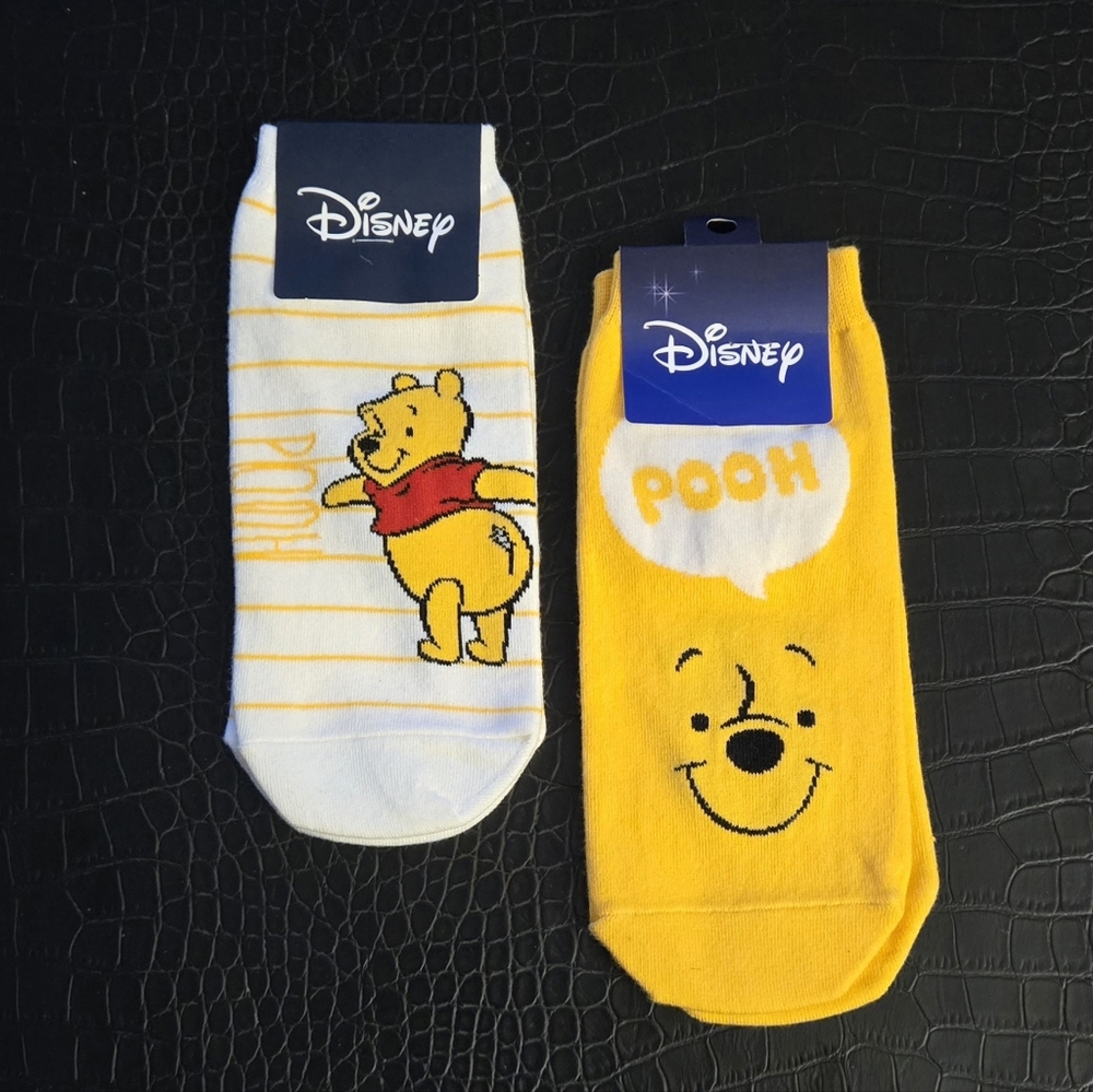 Disney Pooh Character Socks in White and Yellow NWT Fits Women Shoe Sz 4-10